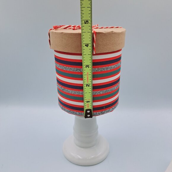 Holiday Glitter Giftbox & Christmas Sparkly Dear Santa Sign - Picture 10 of 10